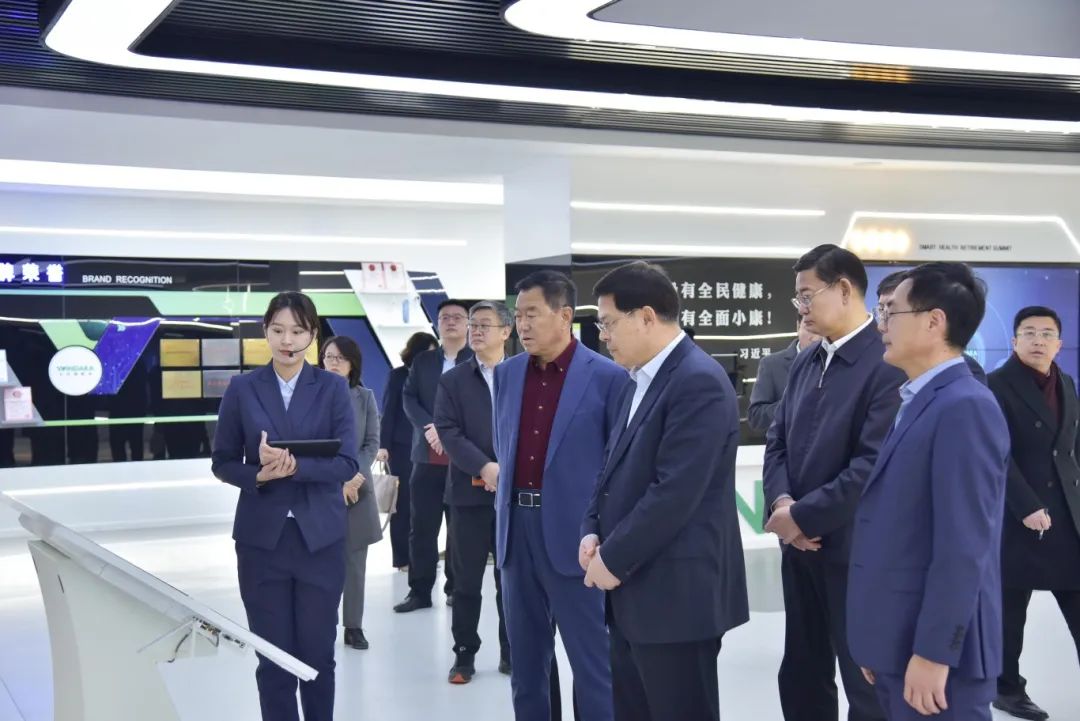 青島市委副書記、市長(zhǎng)趙豪志一行蒞臨文達(dá)通股份考察調(diào)研