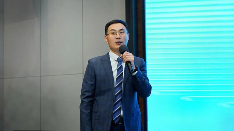 融智迭變 聚勢(shì)拓新丨智慧產(chǎn)業(yè)集團(tuán)2025年創(chuàng)新發(fā)展啟動(dòng)大會(huì)順利召開